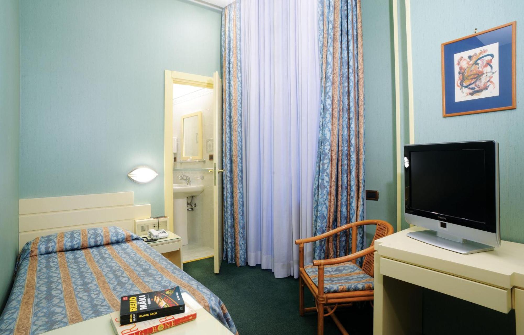 Hotel Patria Roma Ngoại thất bức ảnh