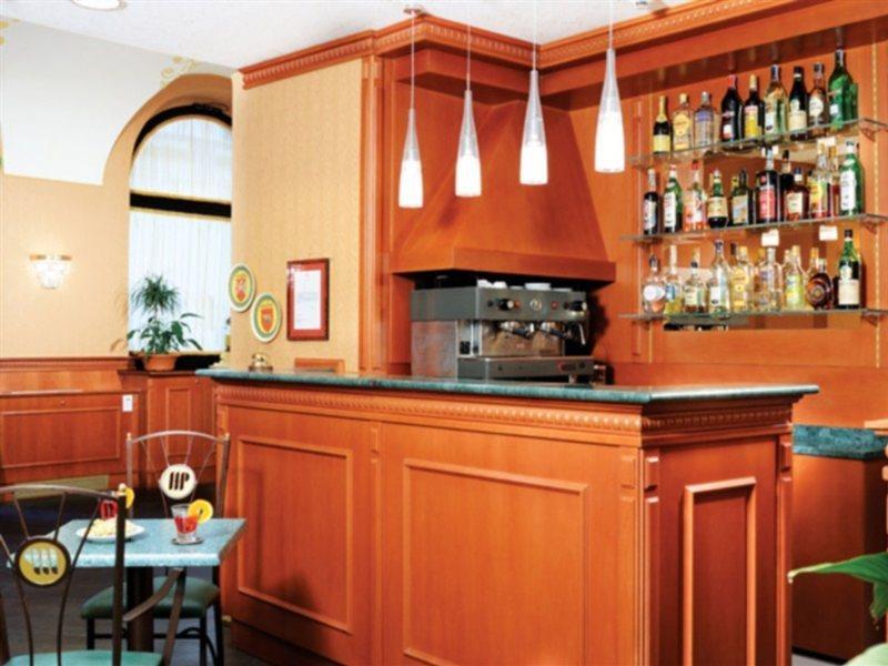 Hotel Patria Roma Ngoại thất bức ảnh